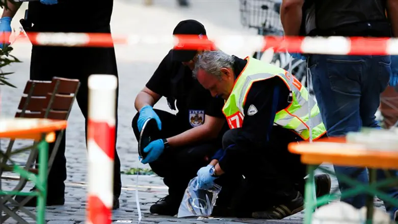 Investigators at scene of Ansbach suicide bombing