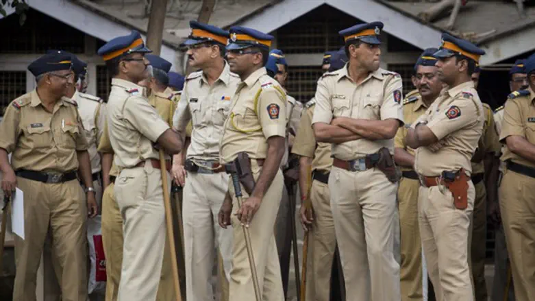 Indian police officers (archive image)
