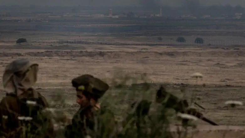 soldiers in Golan Heights