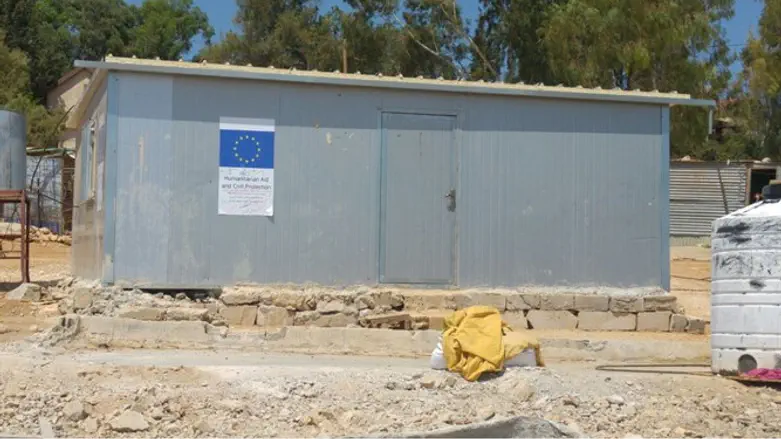 EU-sponsored Palestinian caravan, near Carmel town