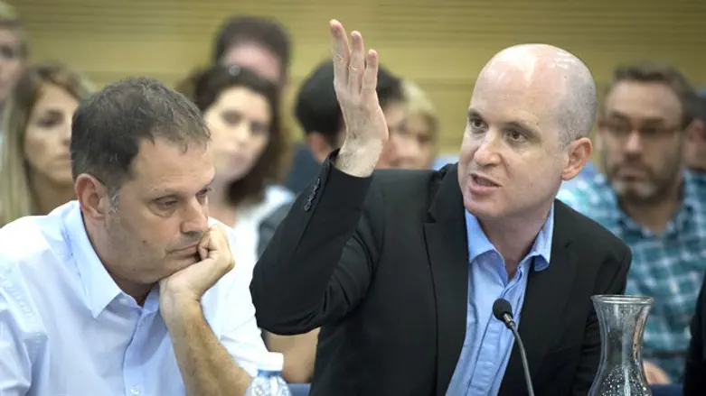 עומר וקובלנץ. ארכיון