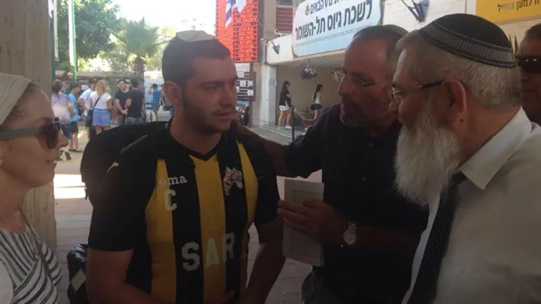 סגן השר עם המתגייסים החדשים