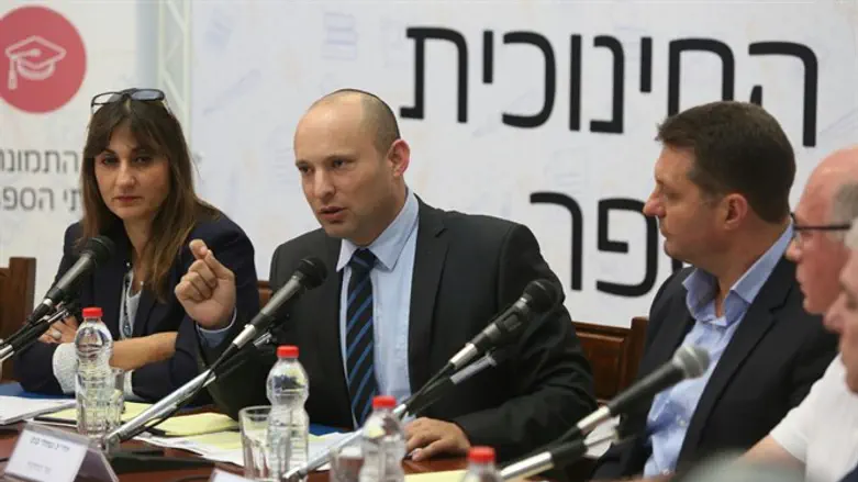 בנט במסיבת העיתונאים