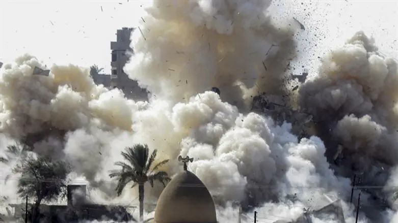 Egypt destroys homes in the Sinai (Illustration)