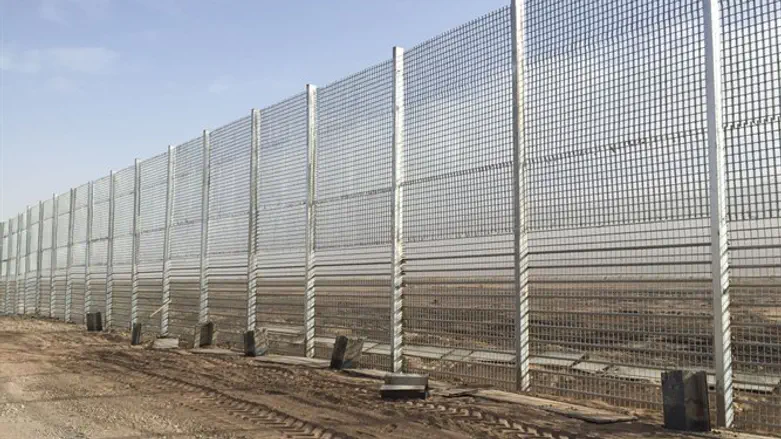 fence on Jordanian border