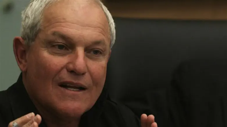 תוספת במקום קיצוץ. השר כץ