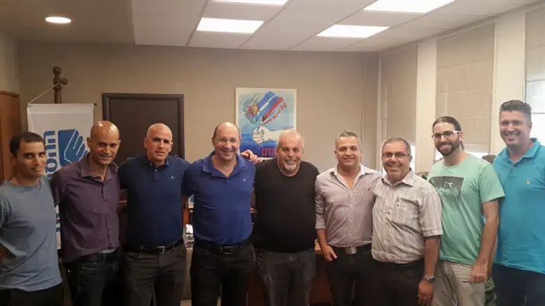 מעמד החתימה על ההסכם