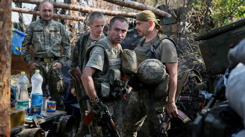 Ukrainian troops on front-line August, 2016