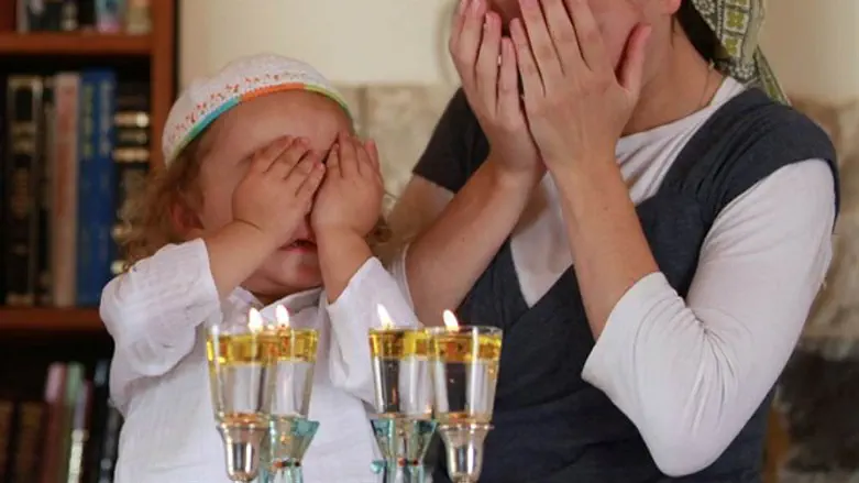 הדלקת נרות השבת