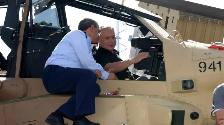 נתניהו בחיל האוויר