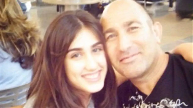 זמיר יונה ובתו