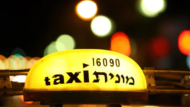 Taxi