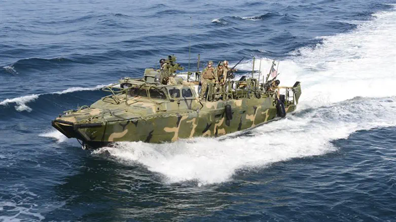 U.S. navy patrol boat (archive)