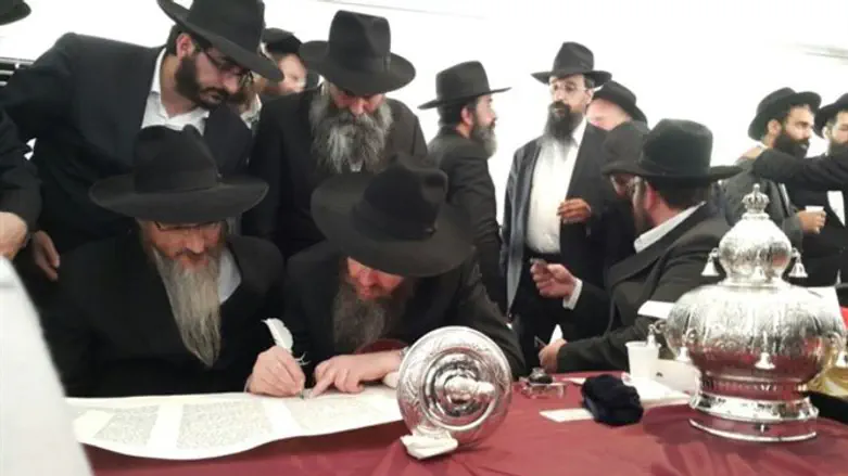 כתיבת האותיות