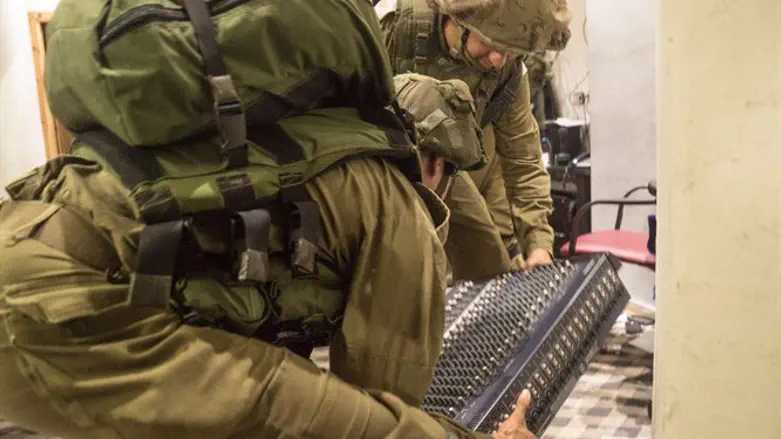 Security forces shut down the radio station last night
