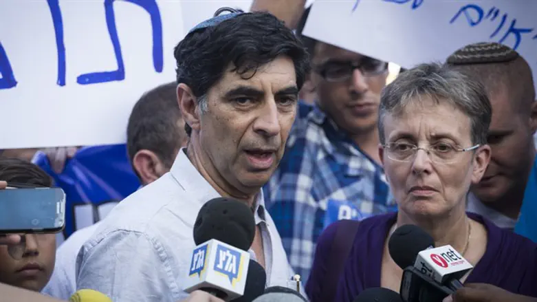 Simcha and Leah Goldin, Hadar's parents