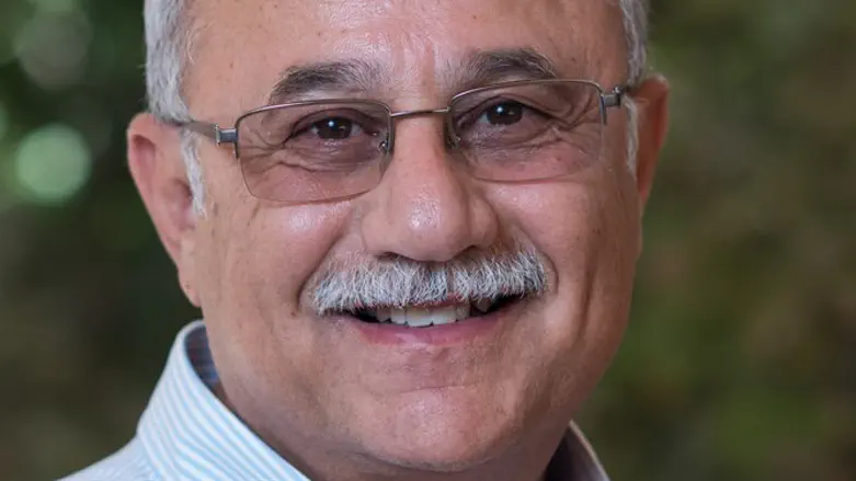 שני תארים בארבע שנים. קהלני