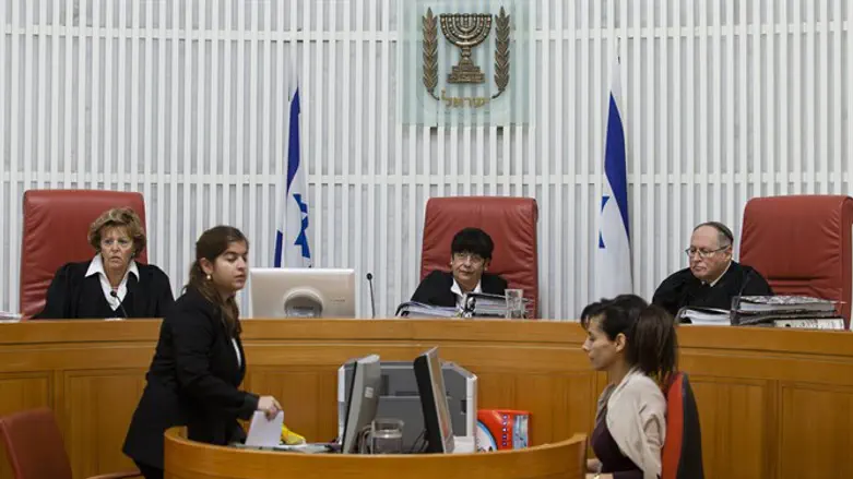 БАГАЦ. Иллюстрация