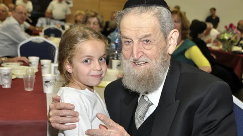 הרב שאר ישוב ונינתו, אמש