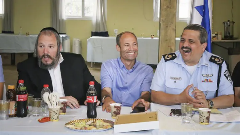 אלשיך במפגש עם ראשי המועצות