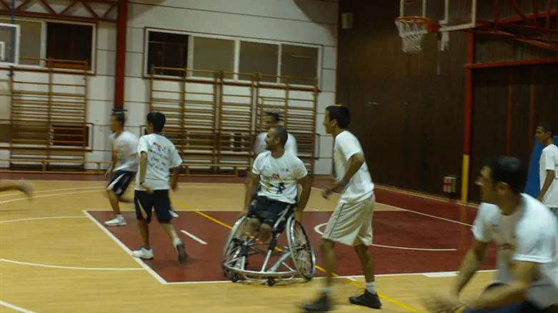 כדורסל נכים