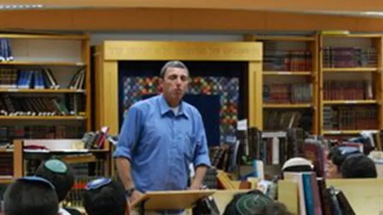 הרב רפי פרץ