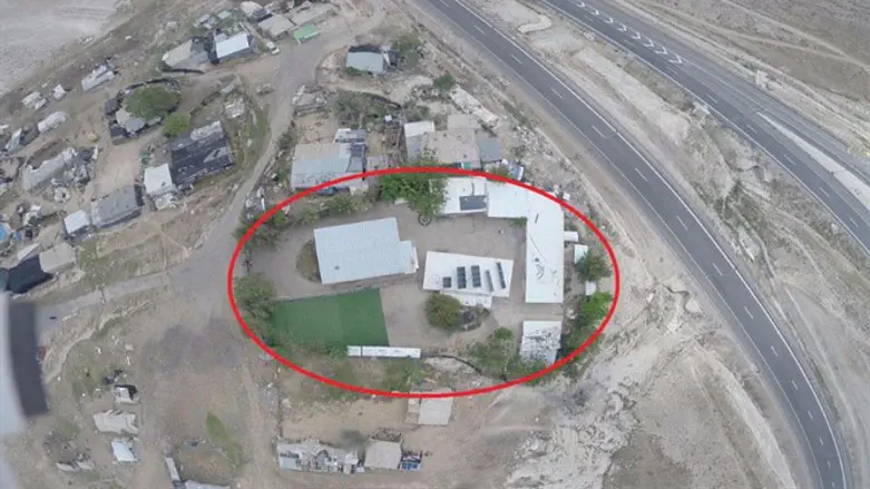 צילום אוויר של מתחם בית הספר