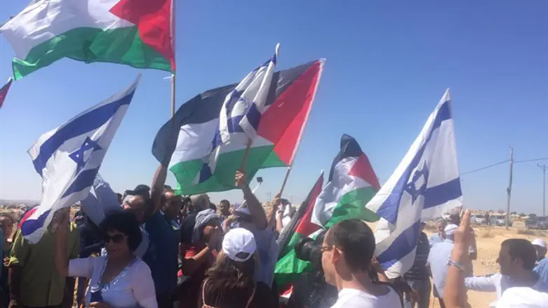 Левые активисты на Хевронском нагорье