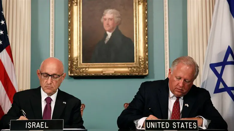 Signing of defense aid agreement