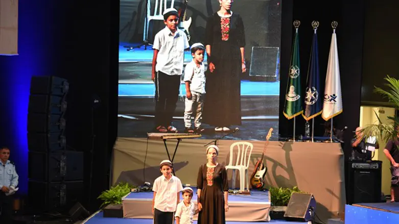 Вдова и дети рабби Нехемии Лави (הי"ד)