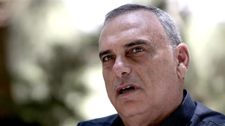 אברהם גרנט. יסיים את הקדנציה עם אליפות אפריקה?