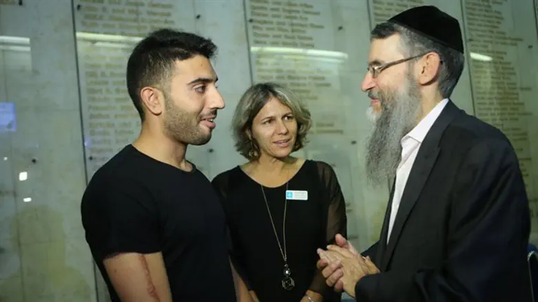 אברהם פריד עם החייל