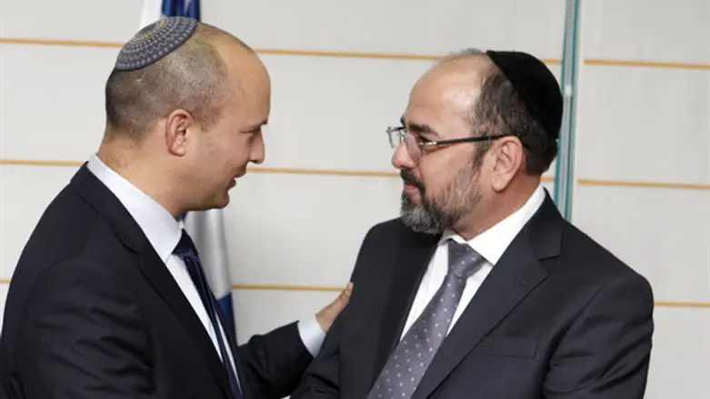 מבקש מבנט לפעול. מרגי