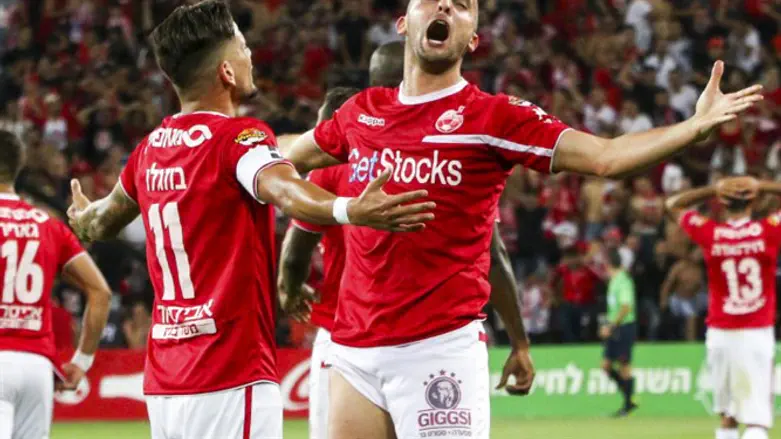 שחקני באר שבע. רוצים לעלות למקום הראשון הערב