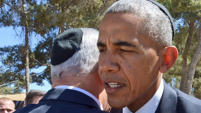Obama participates in Peres' funeral