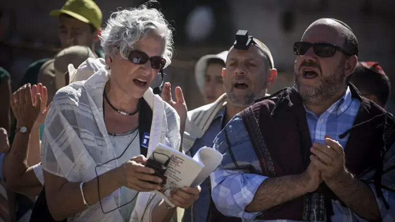 תפילת רפורמים בכותל. למצולמים אין קשר לידיעה