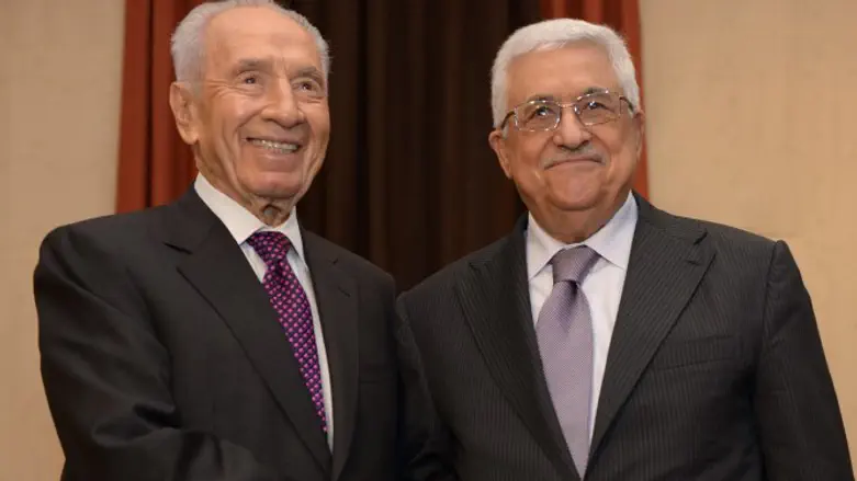 Peres and Abbas (archive)
