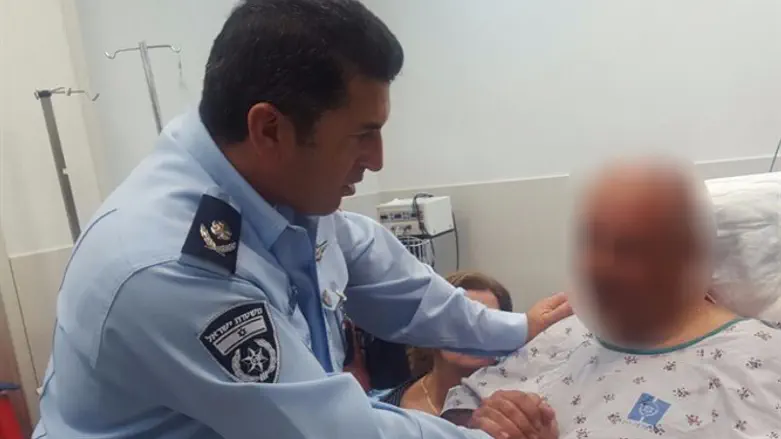 Йорам Галеви в гостях у полицейского