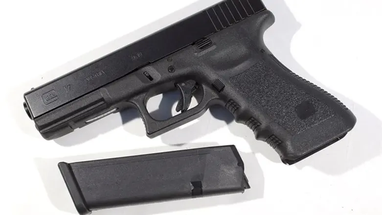 Glock pistol (illustrative)