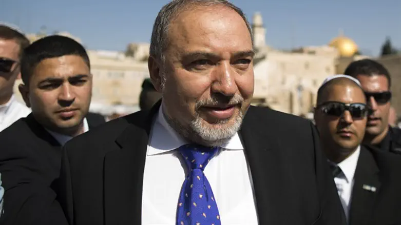 Авигдор Либерман