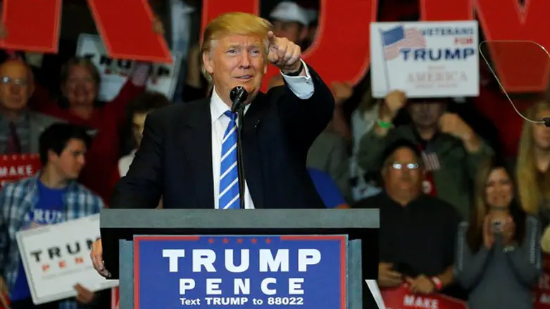 Donald Trump at stump speech in Wisconsin
