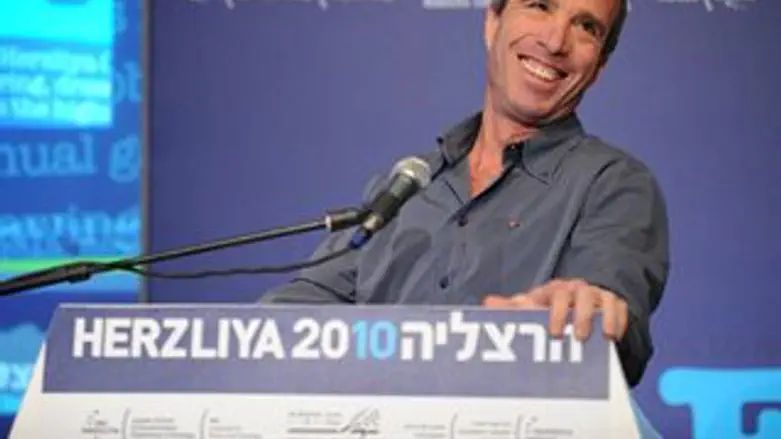 שטרן