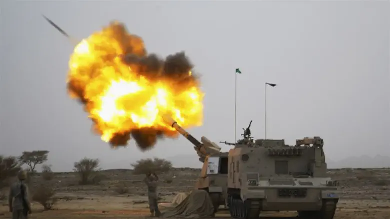 Saudi forces battle Houthi rebels in Yemen