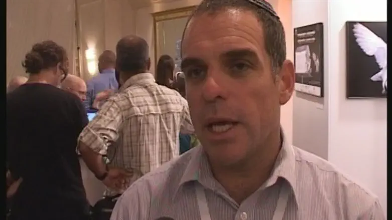 Efrat mayor Oded Revivi