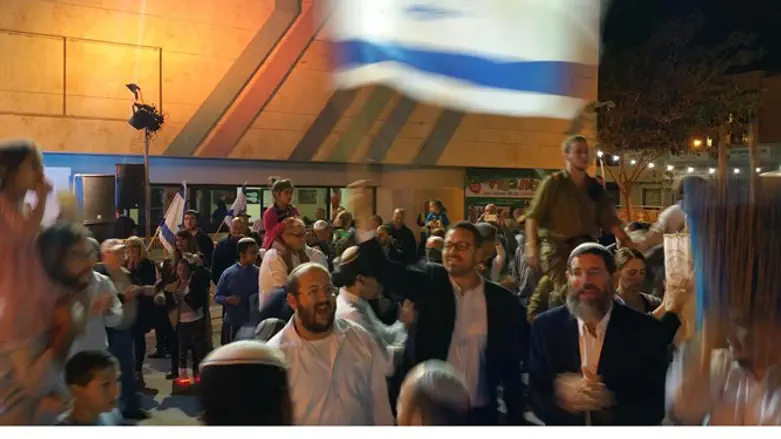 ההקפות השניות בערד