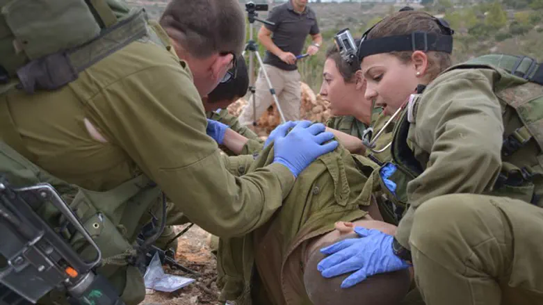 תרגול עם ''בובה חכמה''