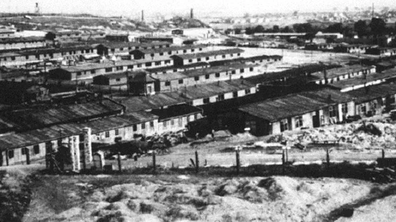 מחנה הריכוז פלאשוב