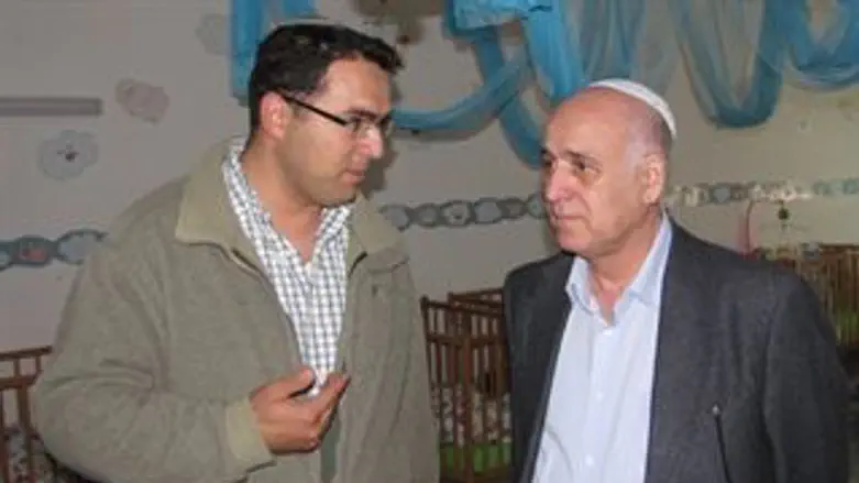 במעון באבני חפץ