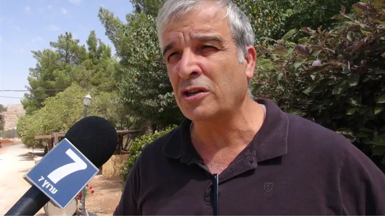 נלחמים בפקקים. רואה