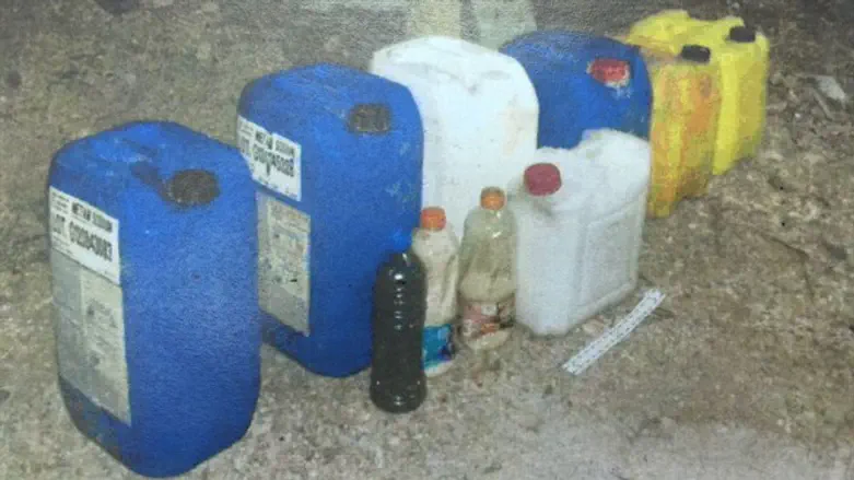 החומרים שנתפסו בידי חברי החוליה